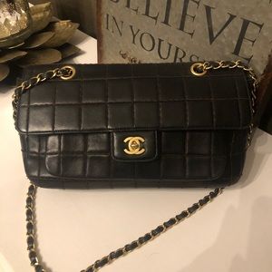Chanel bag authentic